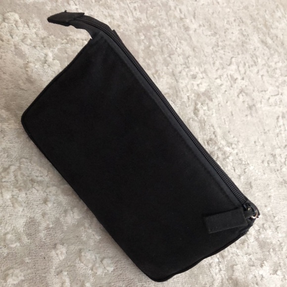 Chance Chanel cosmetic bag - Picture 3 of 10